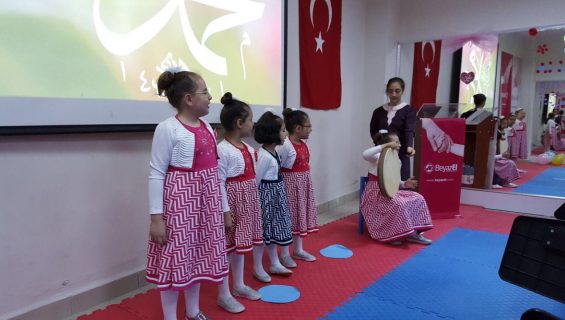 ÇOCUK EVLERİNDEN GÜLLERİN EFENDİSİ’NE!